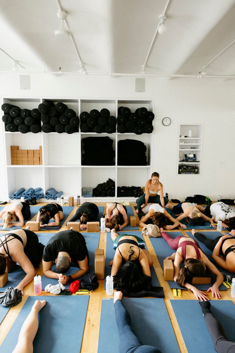 SKY TING YOGA – Yoga Studio in NOHO photo 2