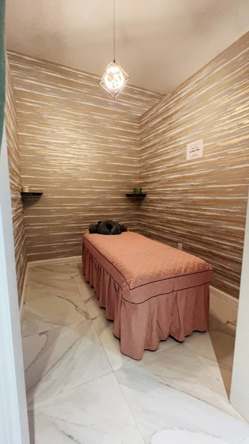 Bowery Day Spa photo 4