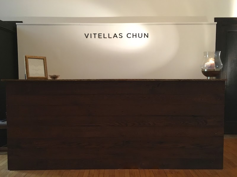 Vitellas Zhang Acupuncture