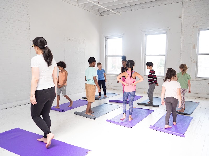 Lan Lan Yoga photo 2