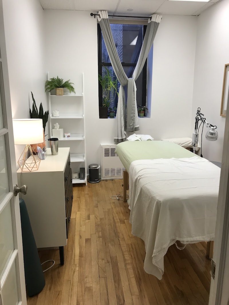 Dr. Je Lim Song, DACM, L.Ac Acupuncture
