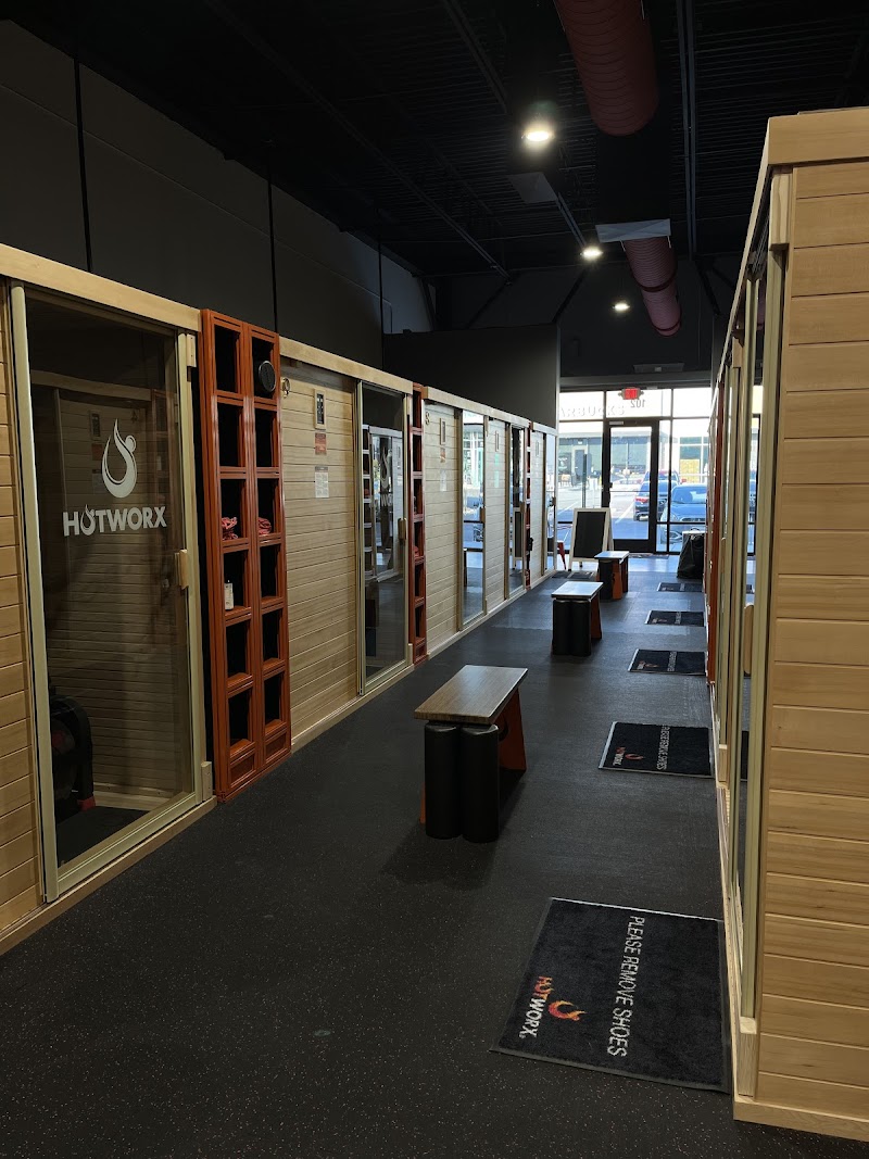 HOTWORX - Louisville, KY - Fern Creek photo 3