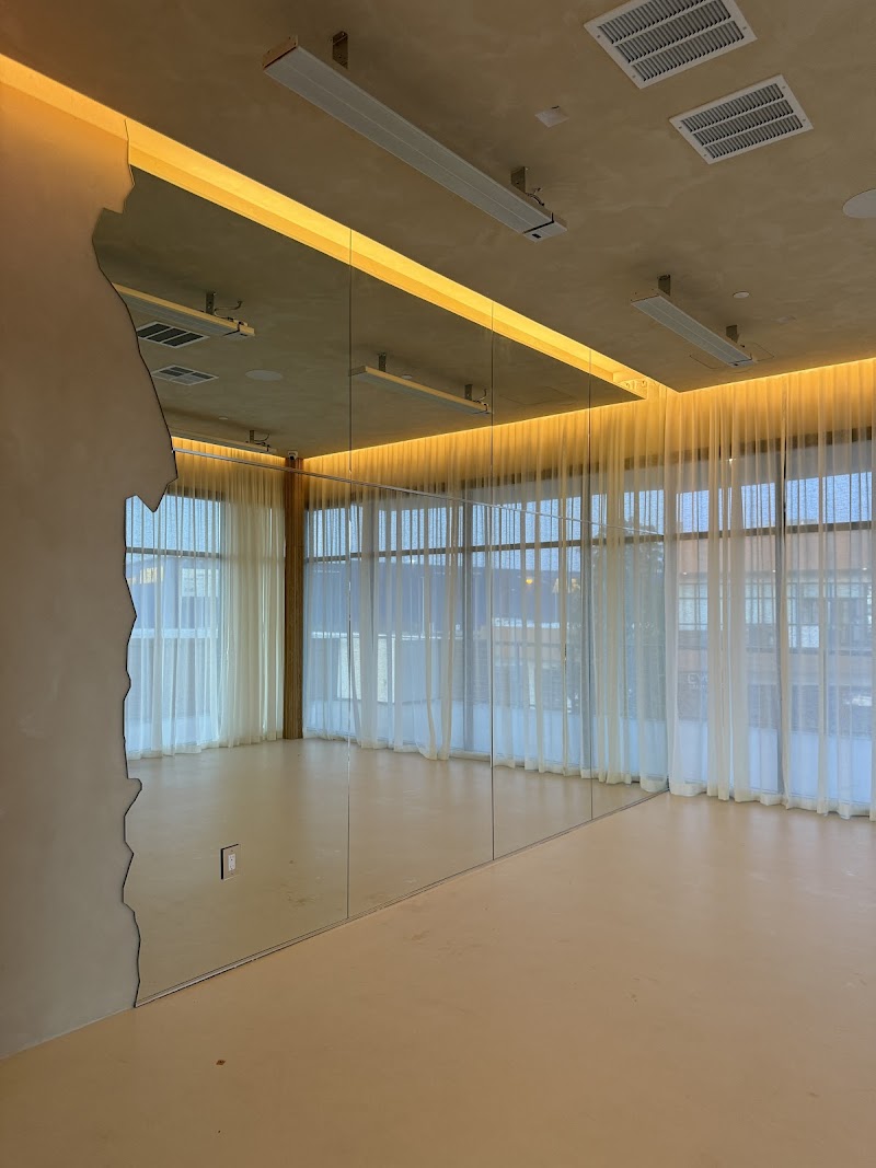 Kintsugi Yoga - The Bend photo 5