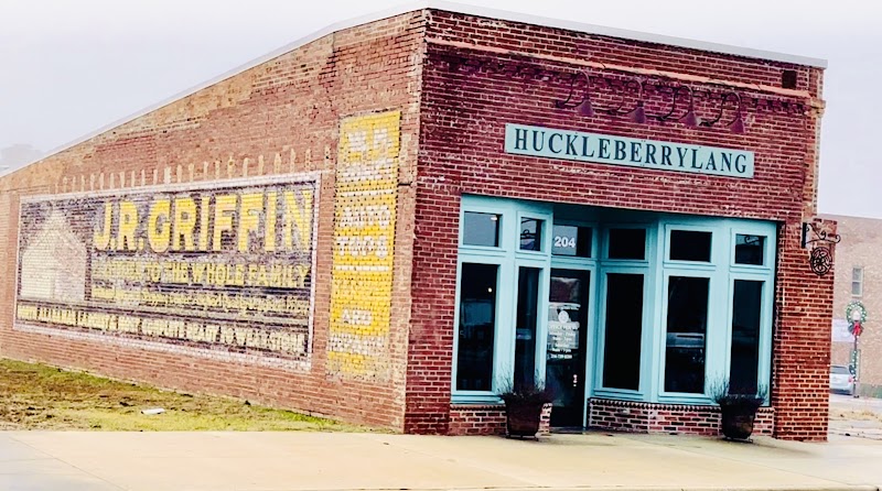 Huckleberry Lang photo 2