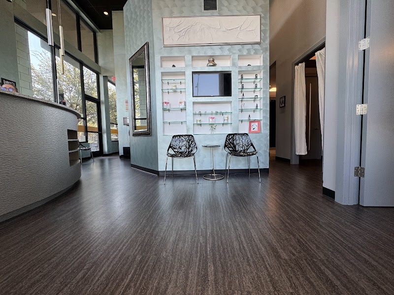 Whole Family Chiropractors photo 3