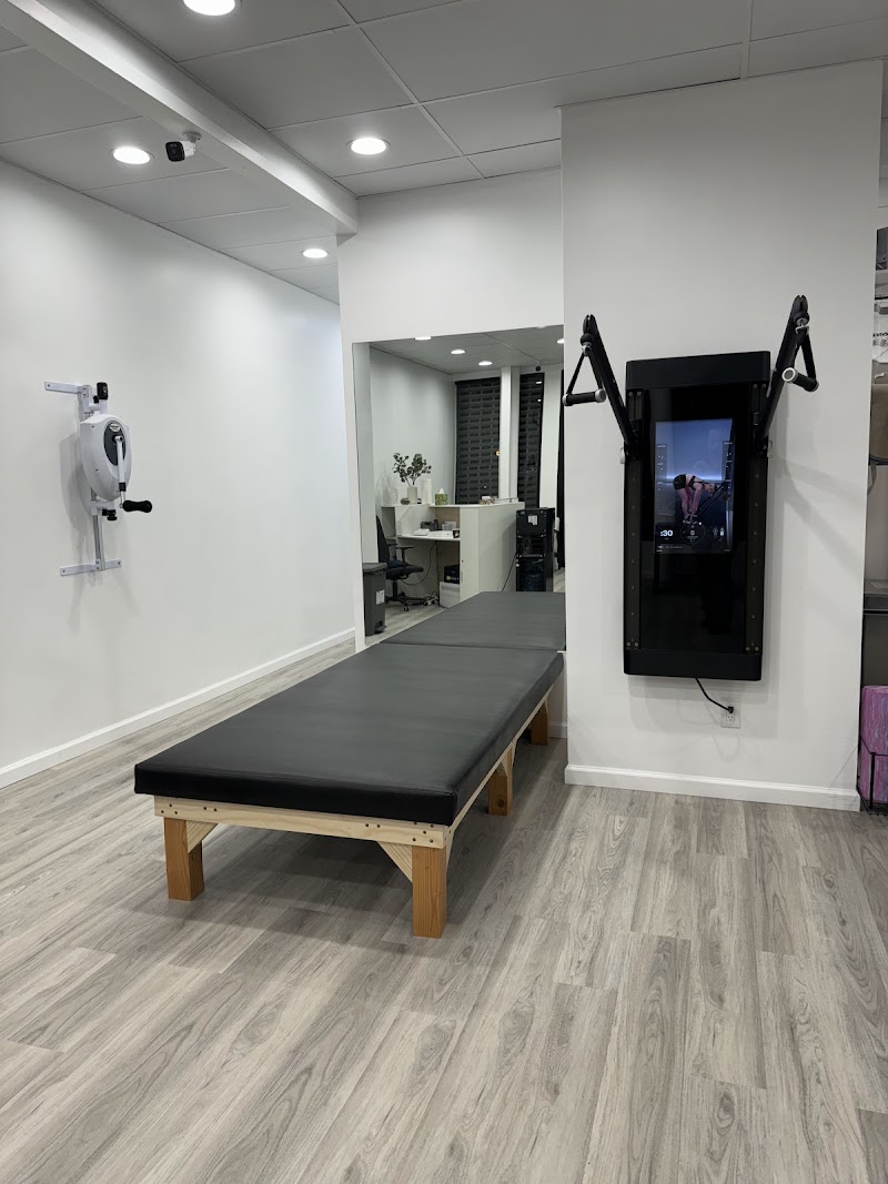 Signature Physical Therapy photo 2