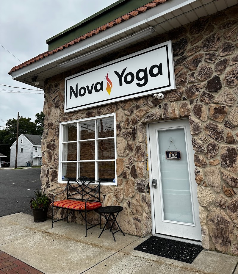 Nova Yoga
