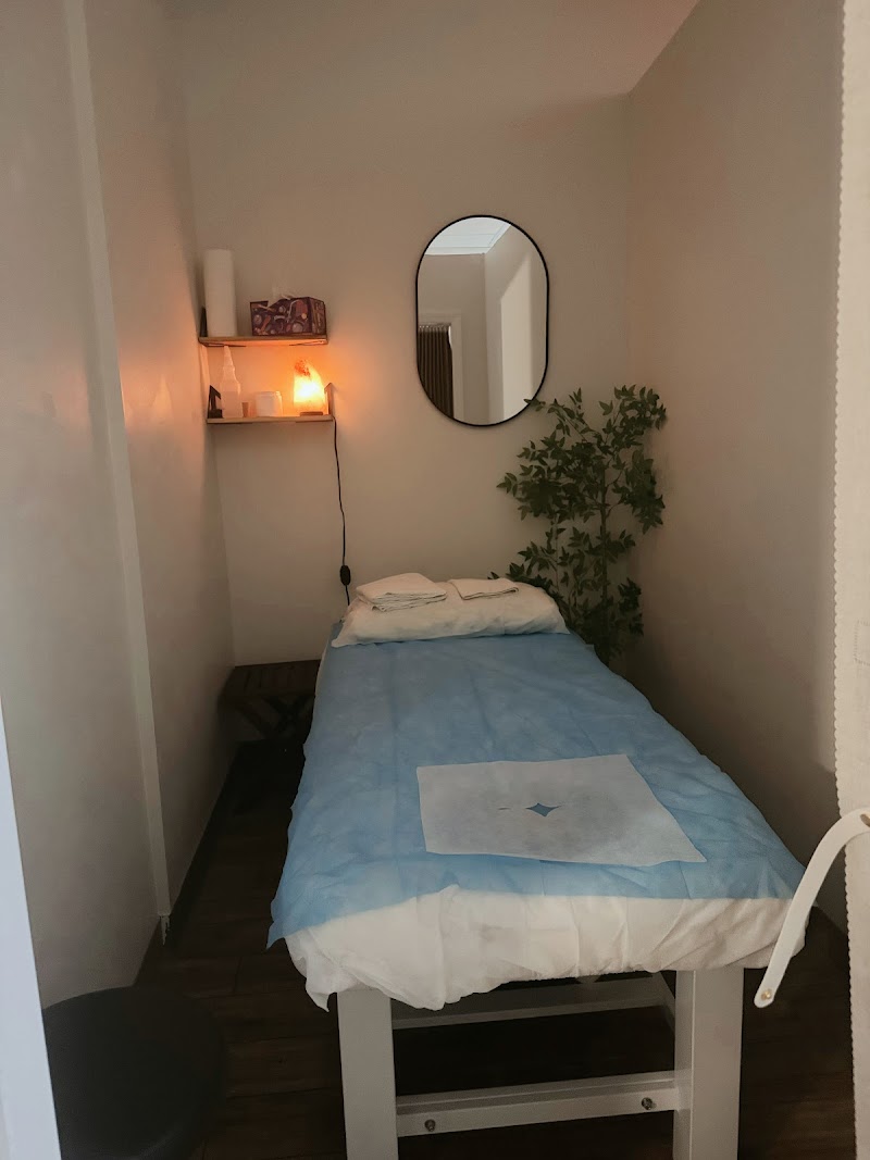 Chelsea Healing photo 5