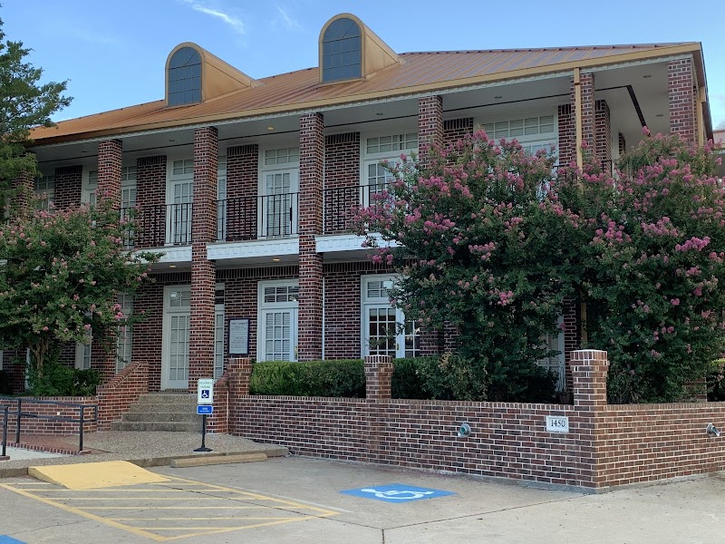 Peking Acupuncture and Massage