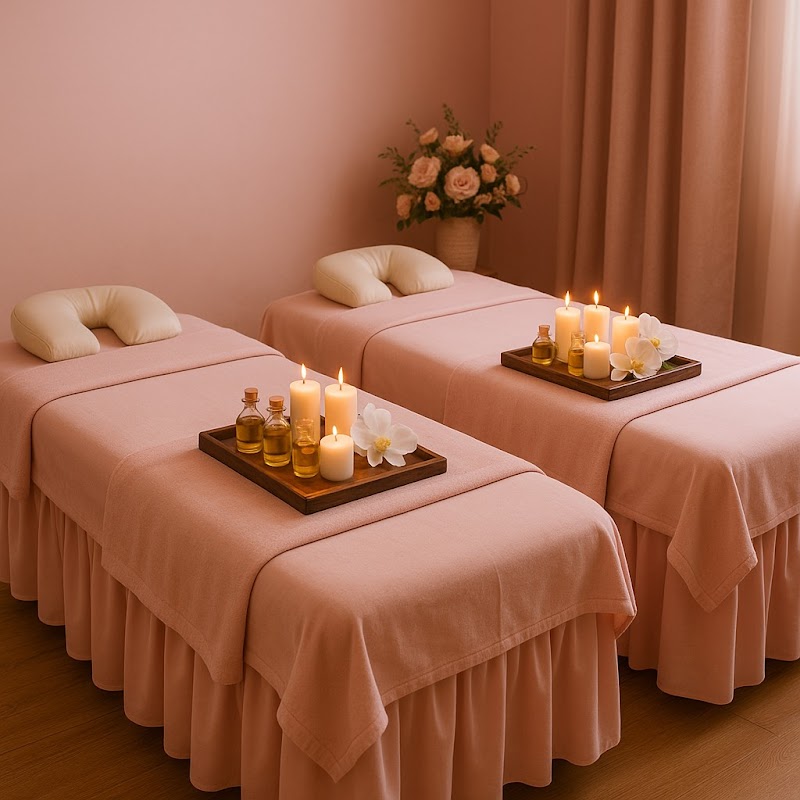 Couple Massage by Siam and Spa photo 3