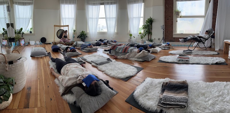 Zen + Tonic Yoga photo 4