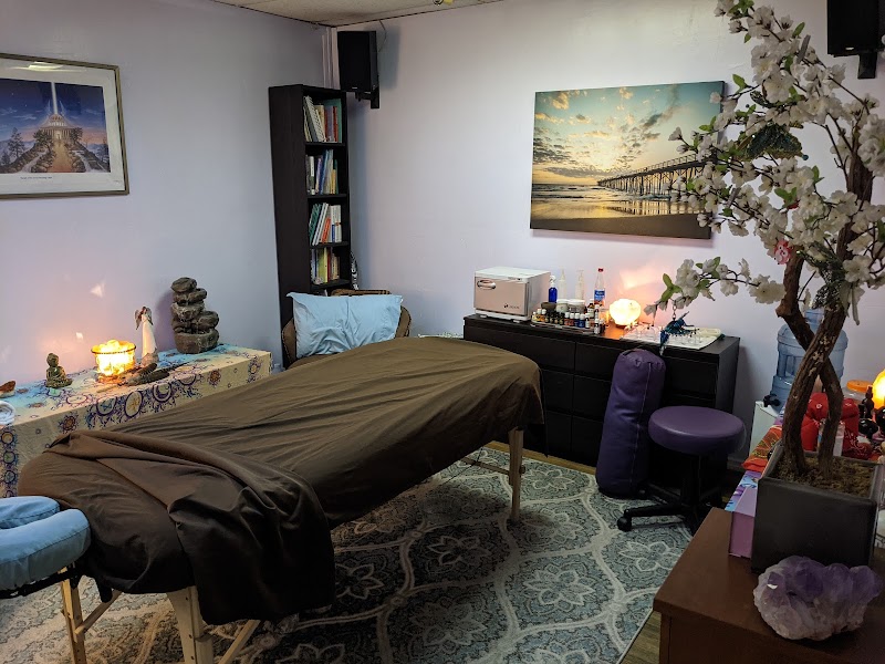 Sol Wellness Reiki & Massage Therapy photo 2