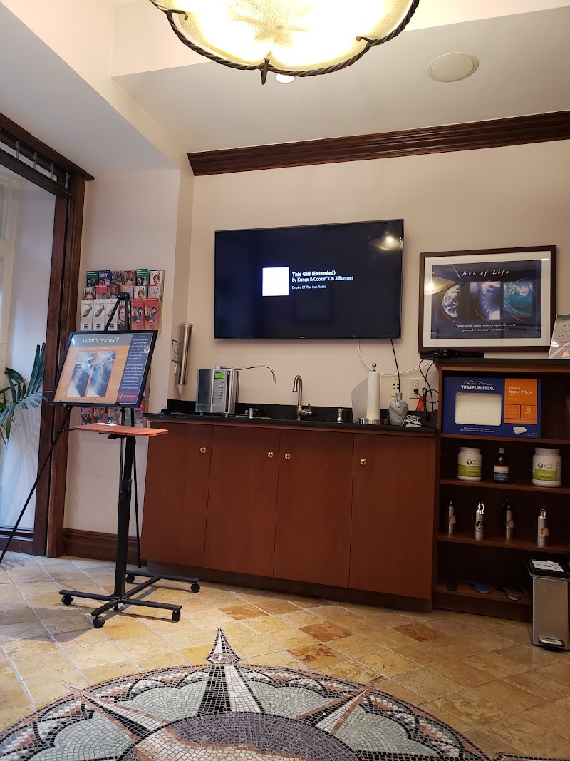 Rowe Chiropractic Offices photo 2