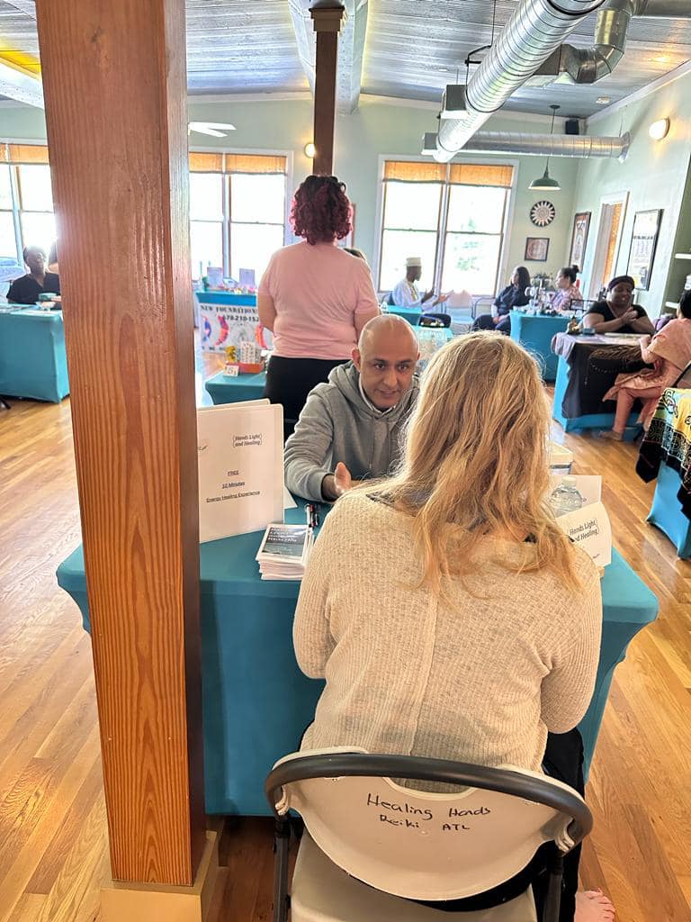 Hands Light and Healing photo 2