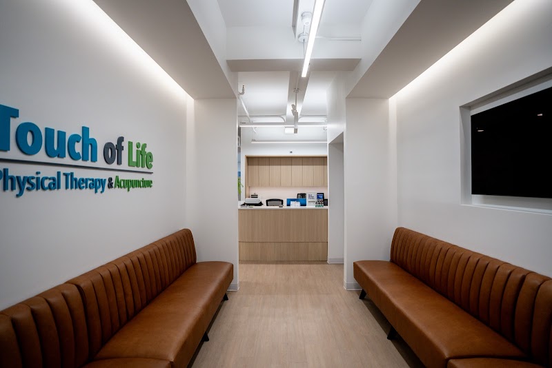 Touch Of Life Physical Therapy and Acupuncture Midtown photo 2