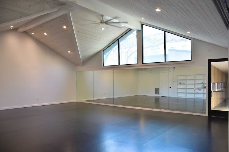 PURE Yoga Texas | Downtown Austin photo 2