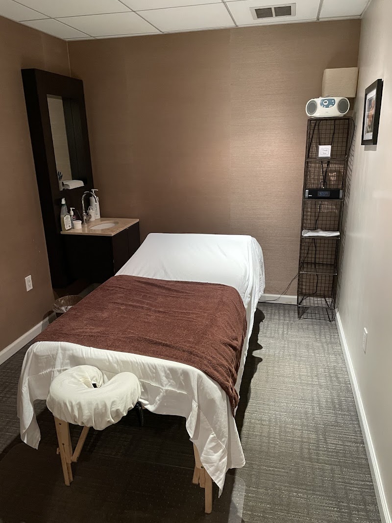 Manhattan House Chiropractic photo 5