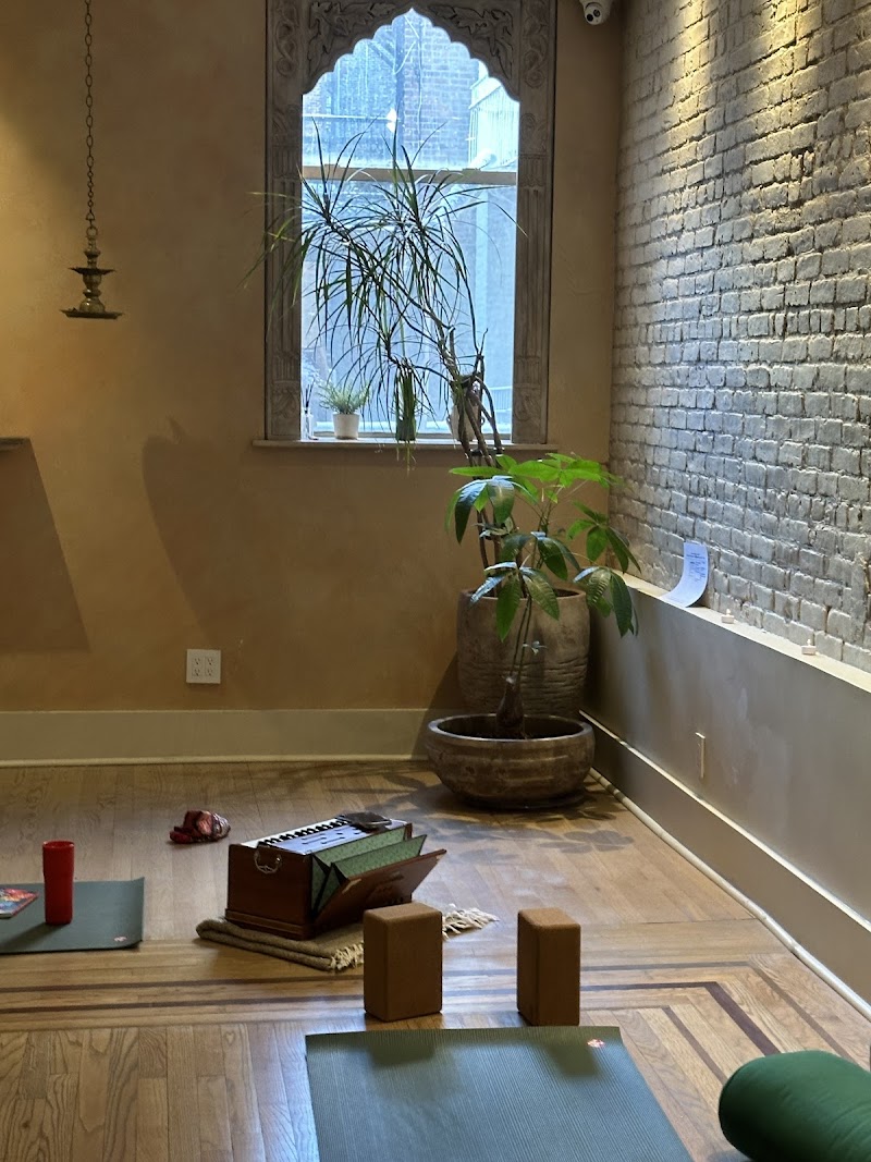 Bhakti Center Yoga photo 2