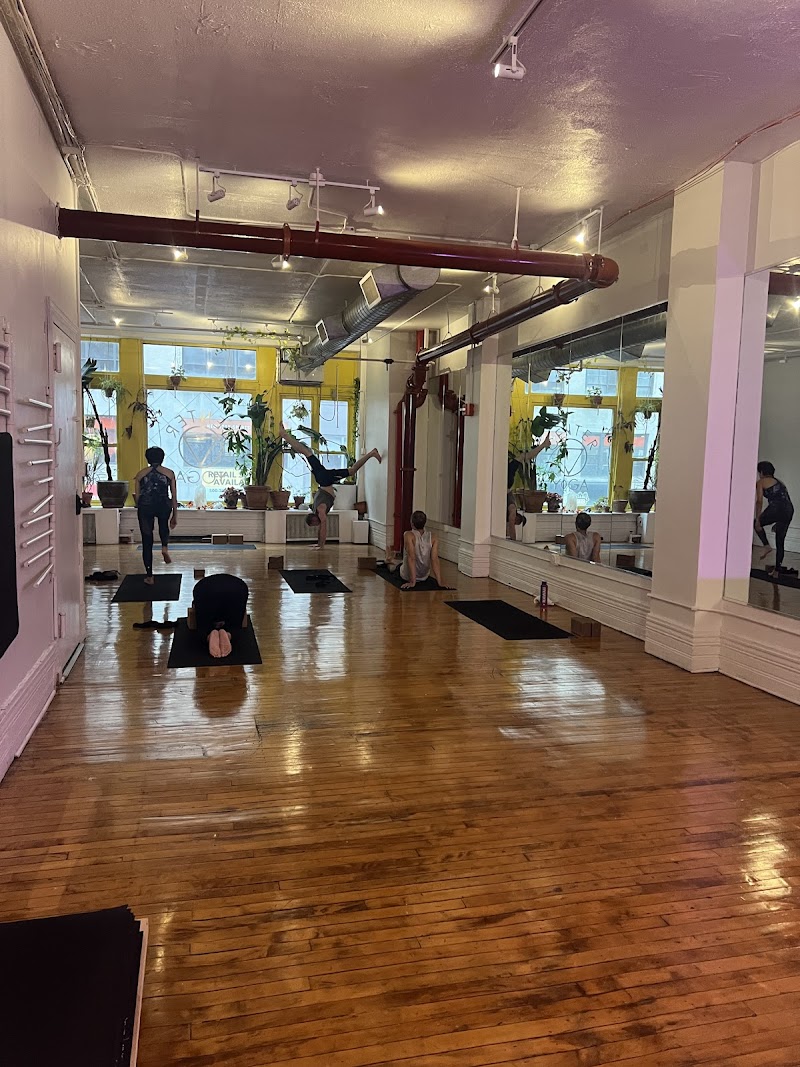 Center Yoga photo 2