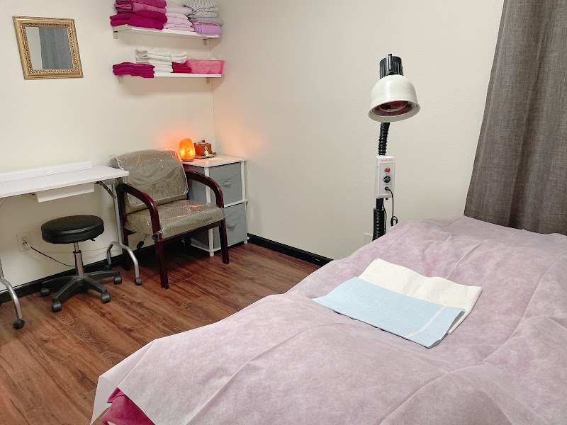 Mother Moon Acupuncture and Herb photo 5