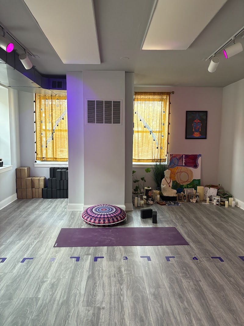 Unity Yoga - Manayunk photo 4