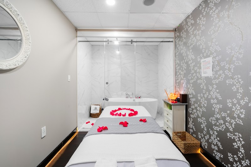 Massage Etoile - Howell Mill Road photo 3