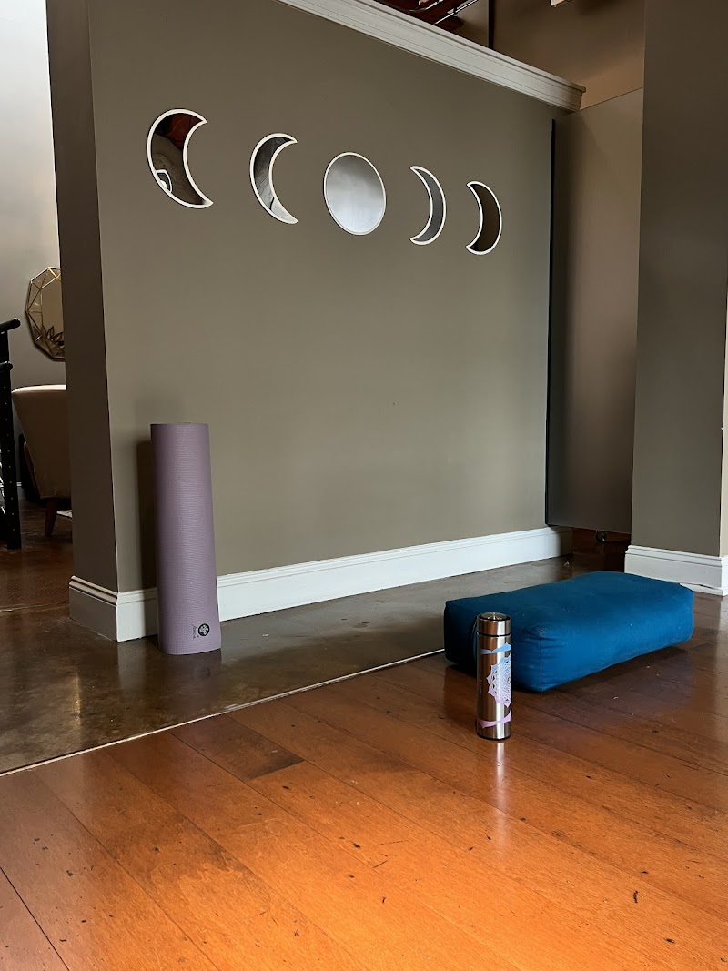 Lucalee Yoga photo 5