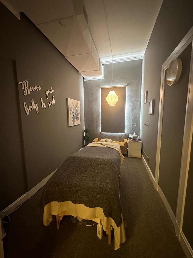 Reviving Touch Therapeutic Massage