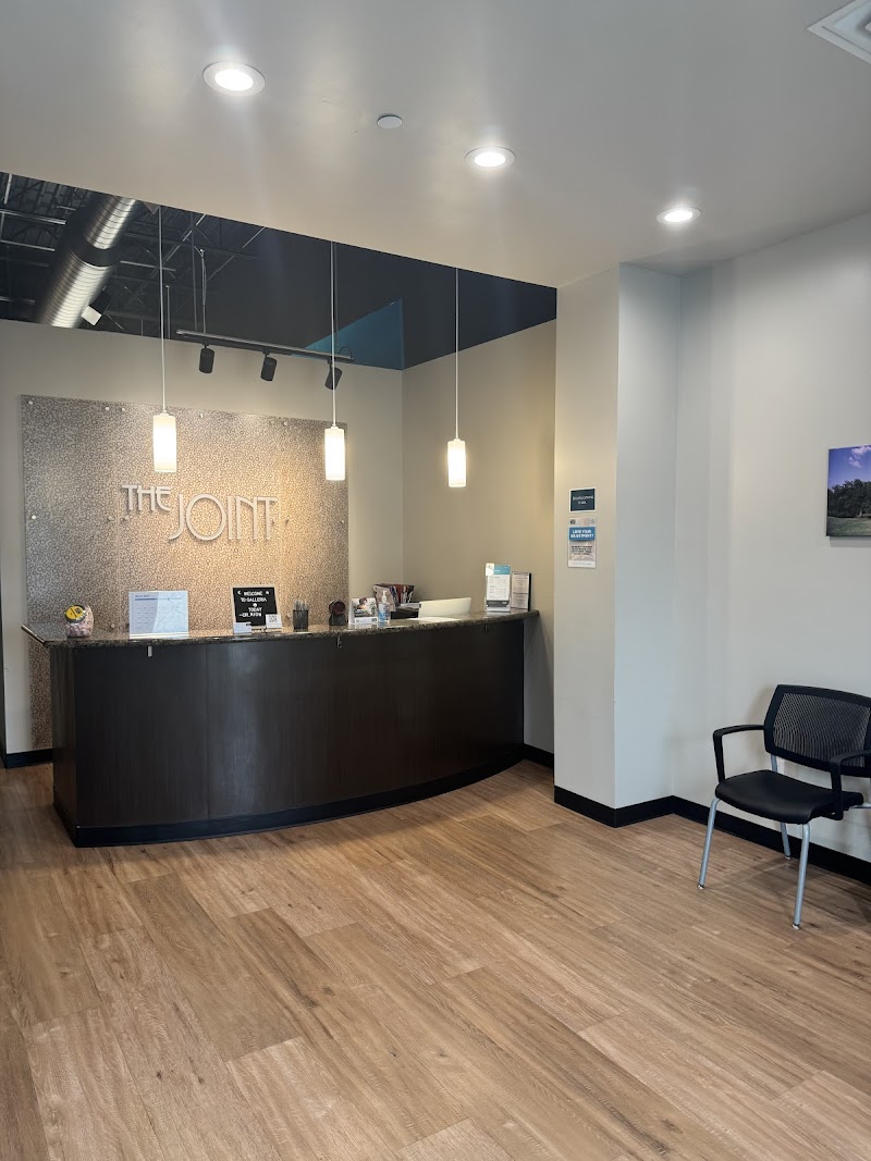 The Joint Chiropractic photo 4
