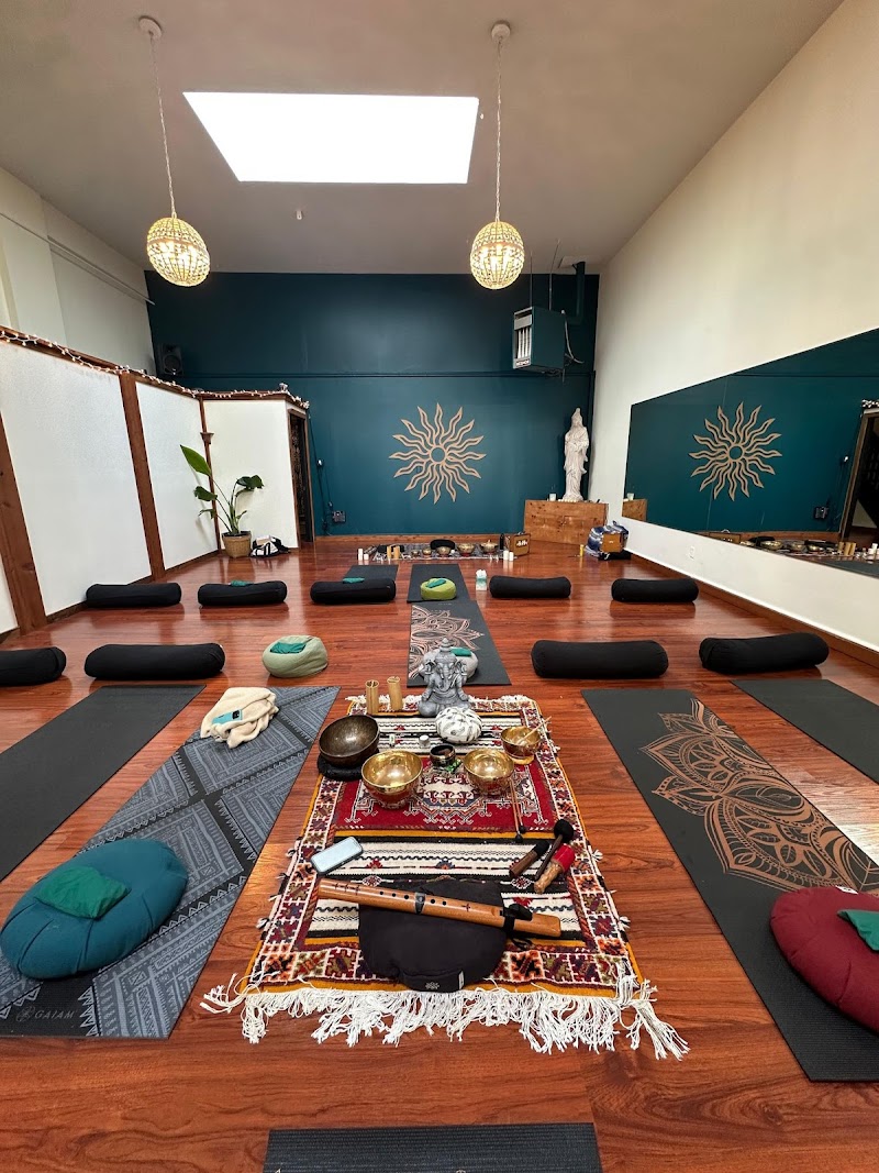 Purusha Yoga & Pilates Studio photo 3