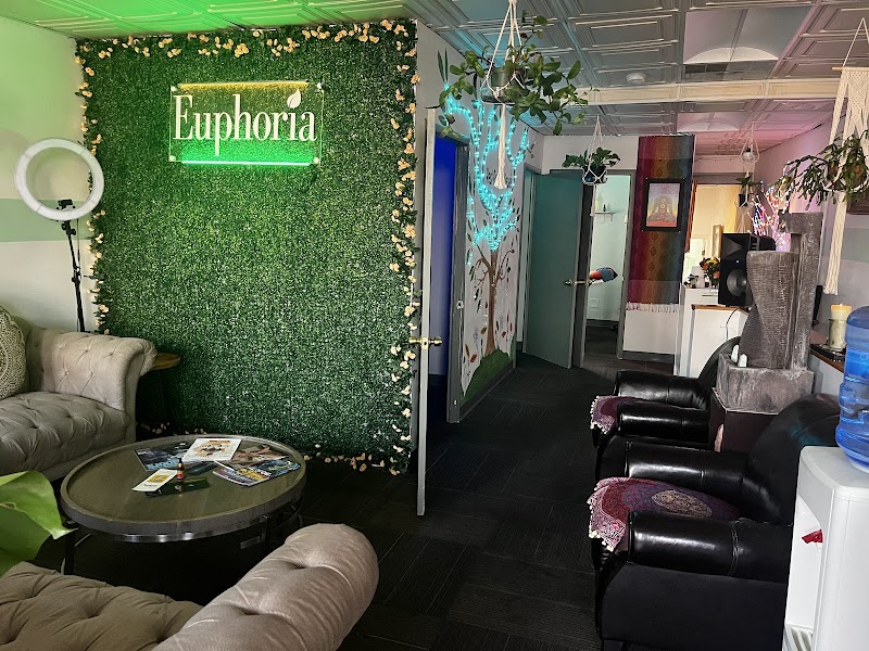 Euphoria Healing & Wellness photo 3