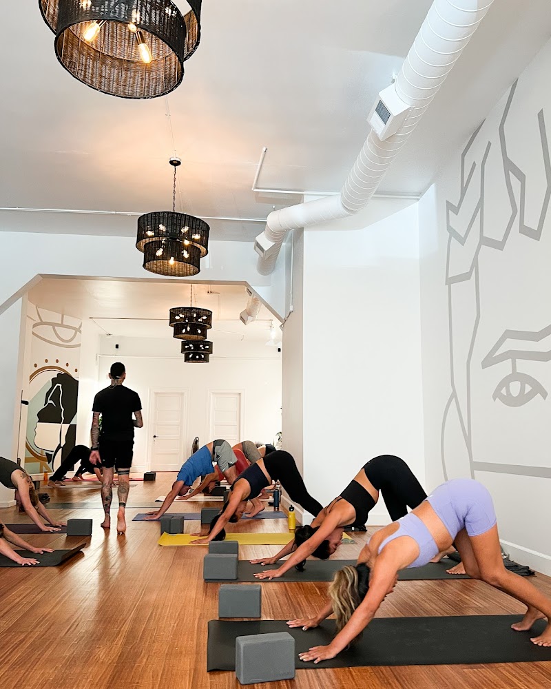 HAUM Studios - Haight Ashbury photo 2