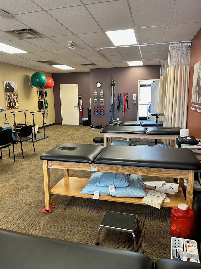 BenchMark Physical Therapy photo 2