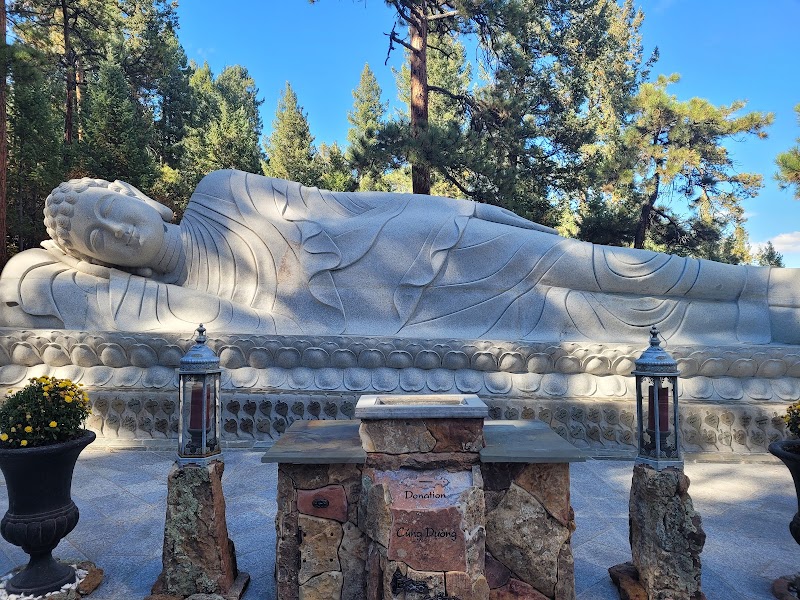 Compassionate Dharma Cloud Monastery photo 3