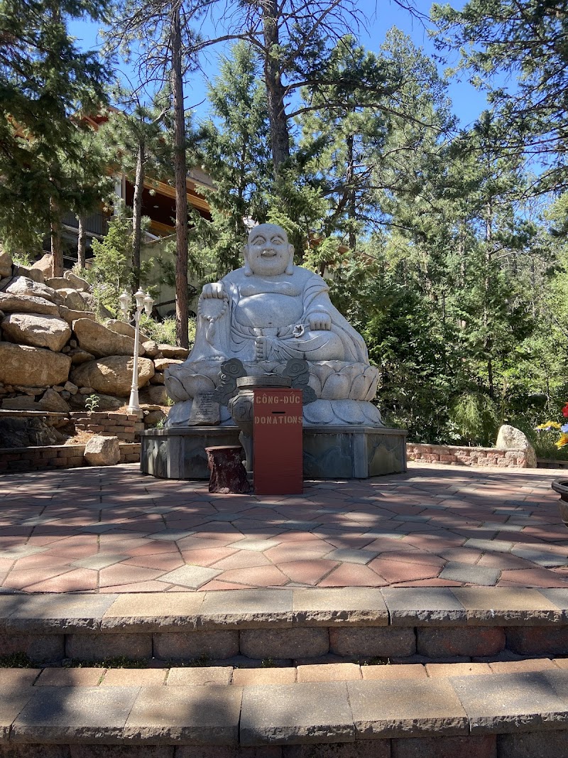 Compassionate Dharma Cloud Monastery photo 4