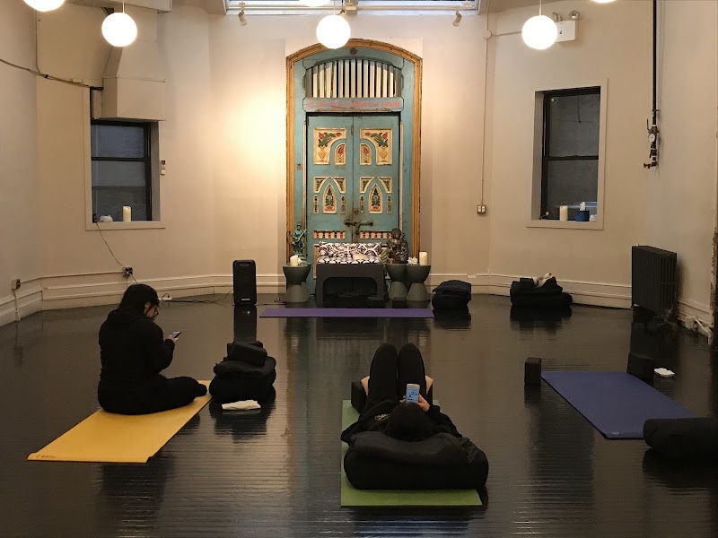 ISHTA Yoga photo 4