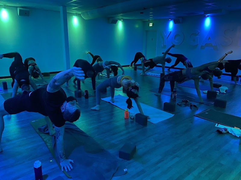 YogaSix Edgewater photo 3