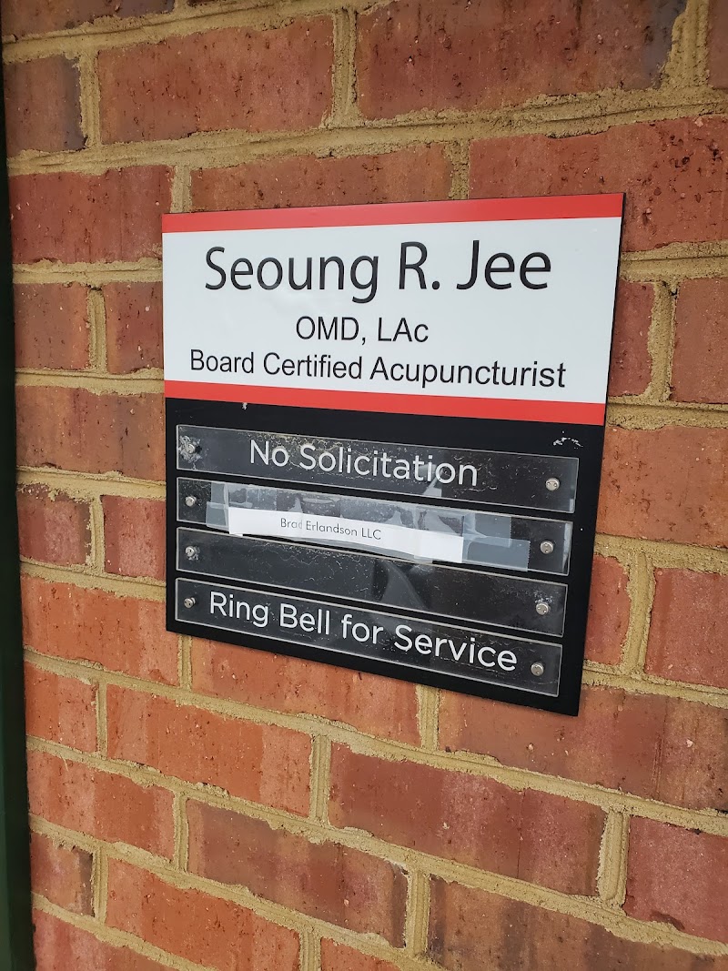 Seoung R. Jee, OMD, L.Ac. photo 2