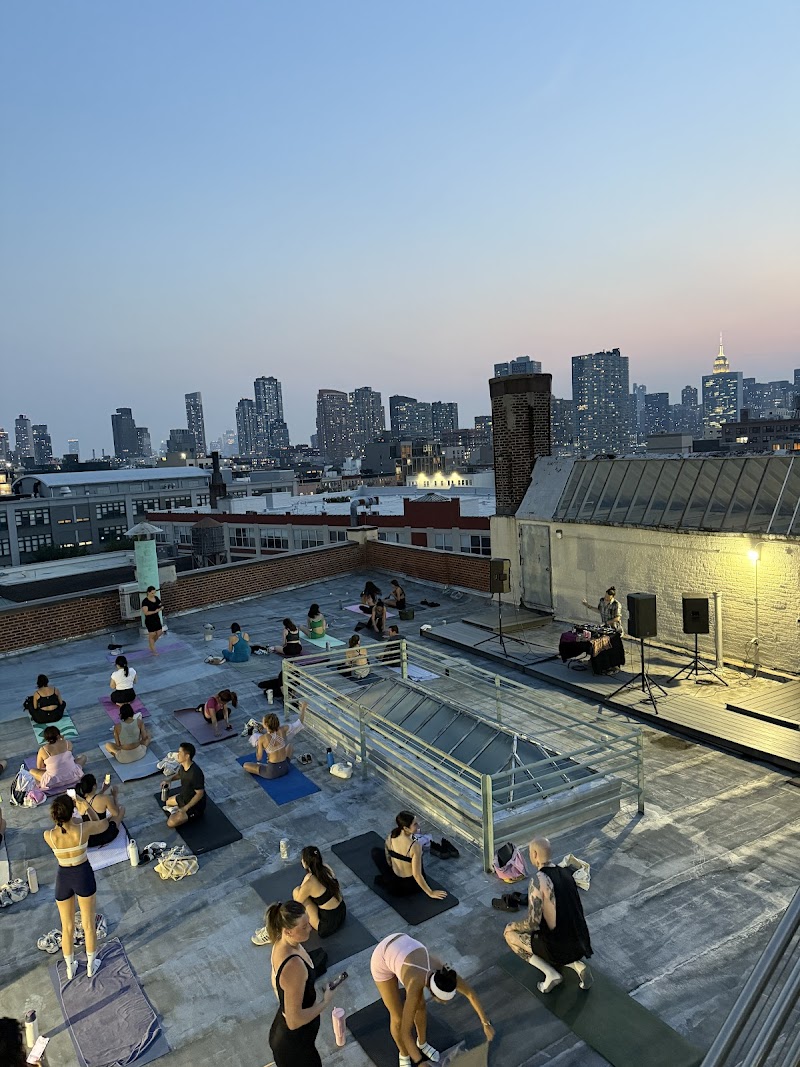 Yoga Space LIC