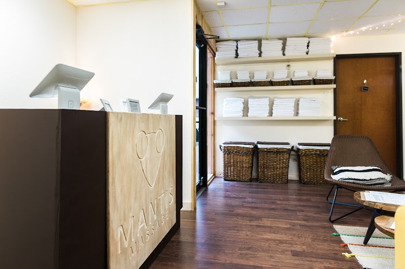 Mantis Massage photo 3