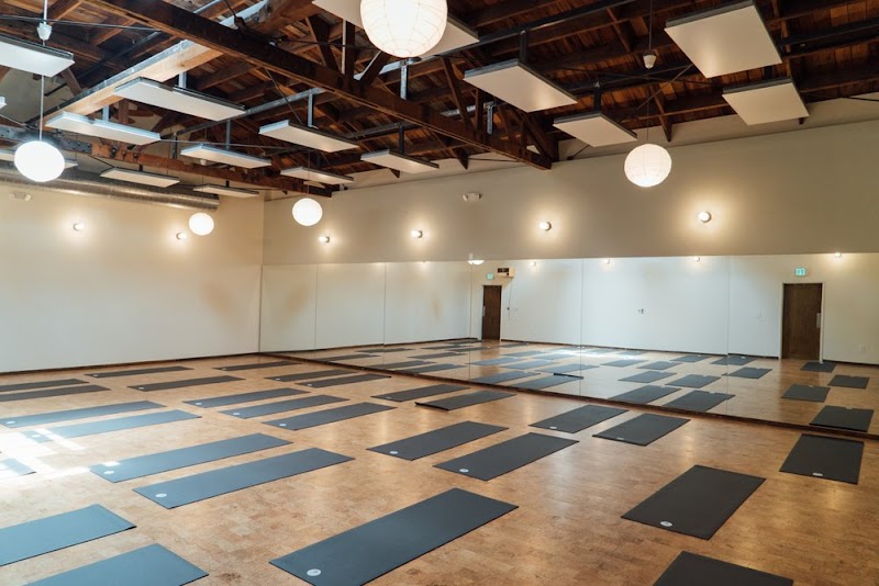 North Ray Yoga - Echo Park photo 5