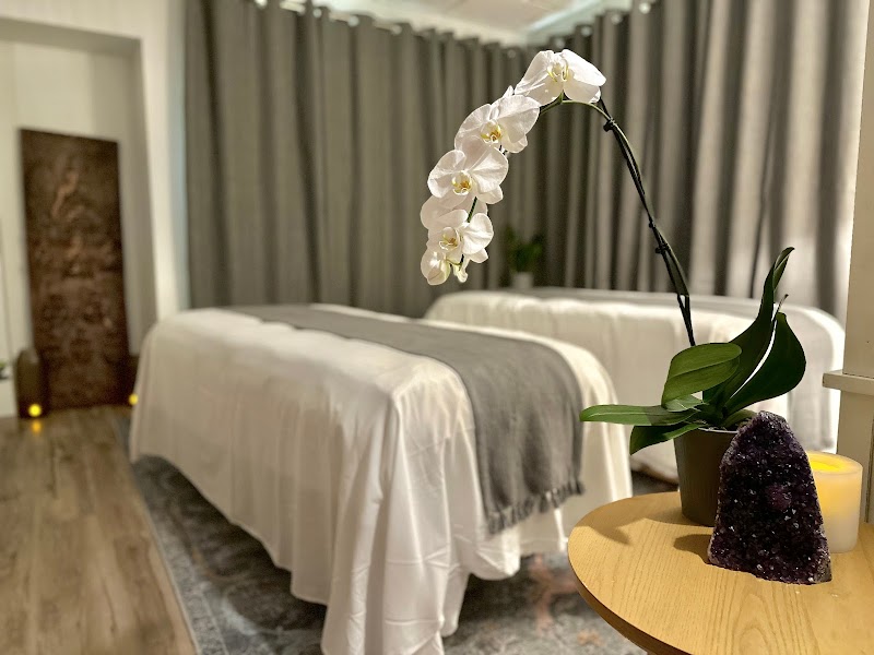 Space Massage Studio - Midtown photo 3