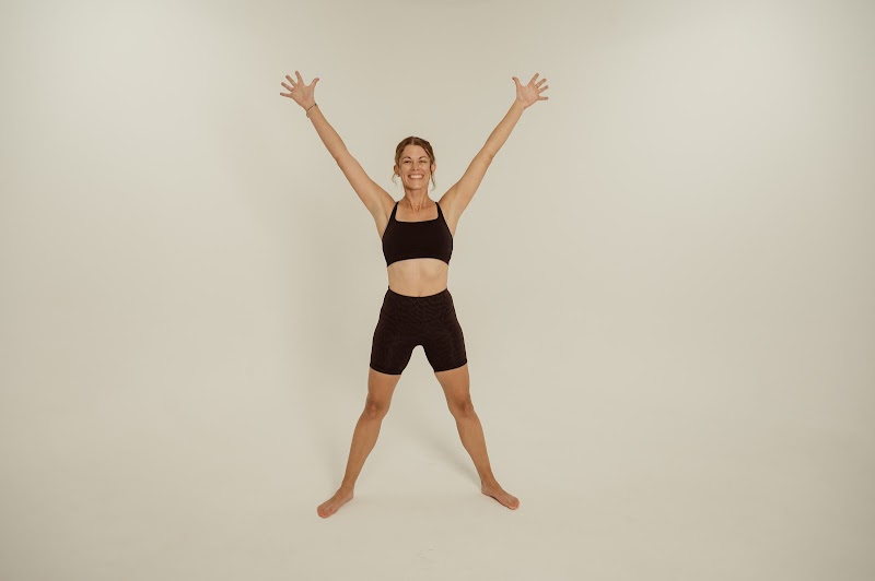 radi8 HOT YOGA photo 3